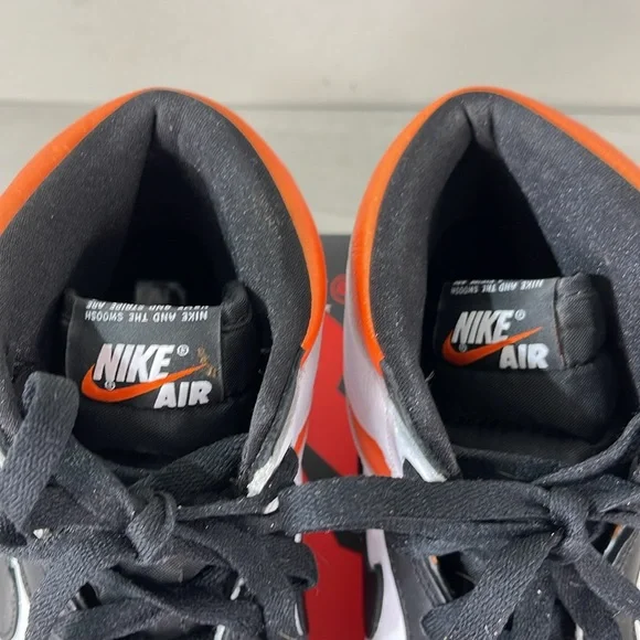 Jordan 1 Retro High Electro Shoes - Picture 4 of 12